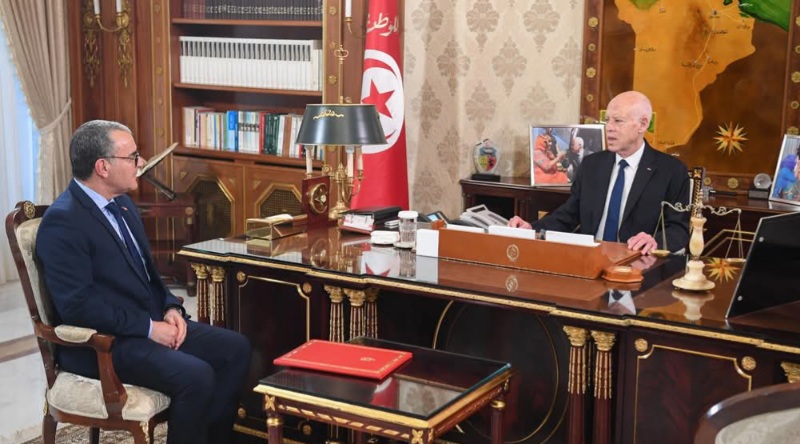 رئيس الجمهوريّة يسدي تعليماته بالإنصات إلى تصوّرات ممثلي مجالس الأقاليم لإعداد التقرير النهائي لمشروع مخطط التنمية 