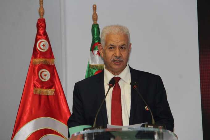  وزير التجارة في اختتام اشغال المنتدى الاقتصادي التونسي-الجزائري: مرحلة جديدة في مسار الشراكة بدأت بالفعل