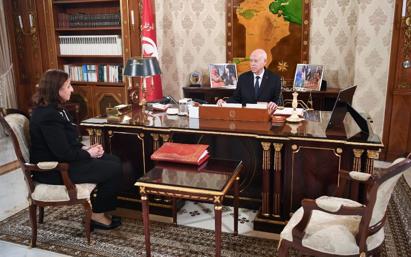 رئيس الجمهورية لدى استقباله رئيسة الحكومة: عدد ممّن حُمّلوا مسؤوليّات يسعون وهم مفضوحون إلى تأجيج الأوضاع