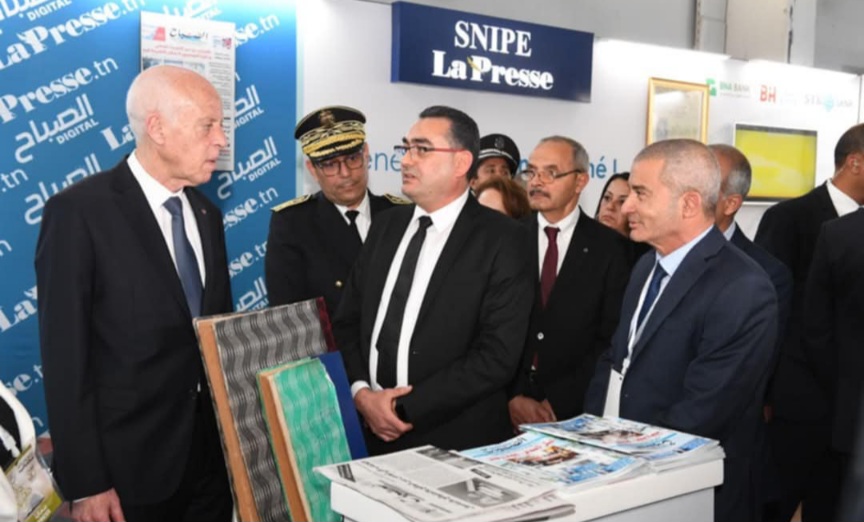 في افتتاح الدورة التاسعة والثلاثين.. رئيس الجمهورية في جناح «دار الصباح» و«سنيب لابراس» بمعرض تونس الدولي للكتاب