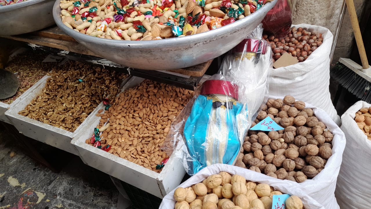 هل يؤثر ارتفاع أسعار الفواكه الجافة على خيارات حلوّ العيد ؟